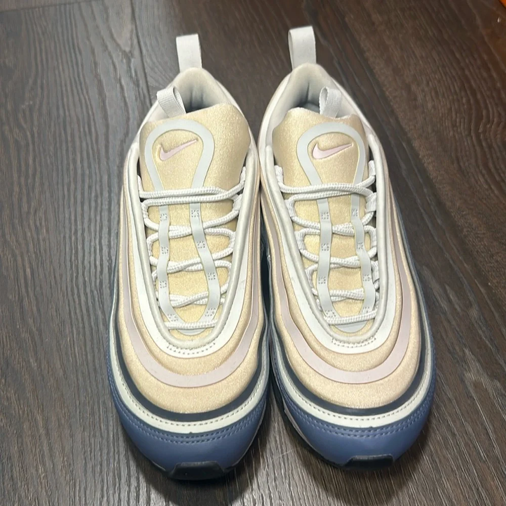 Nike Women’s Air Max 96 Sneakers - Pink and Navy Blue - Size US 7.5 - Picture 1 of 6